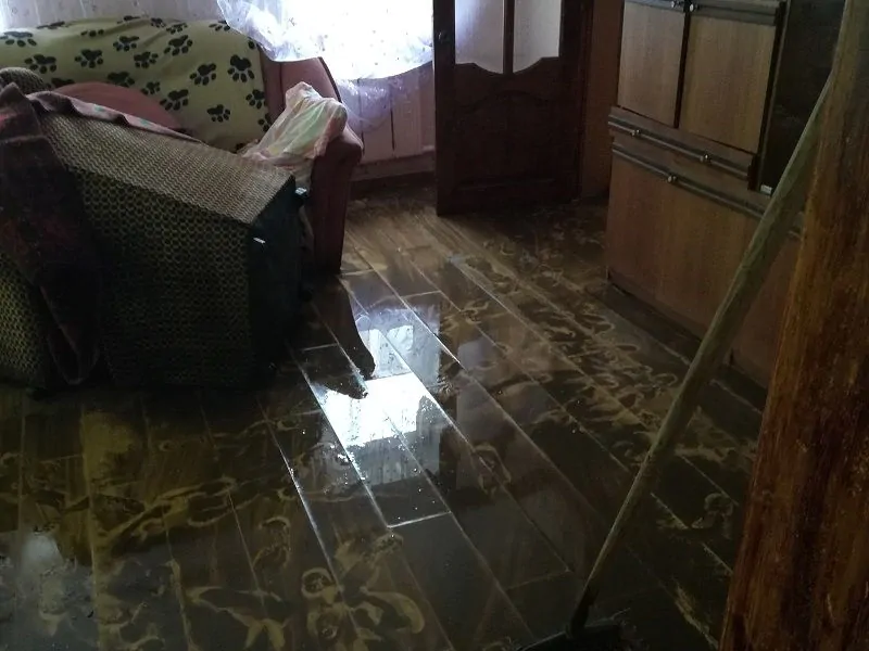 затопило квартиру на калинина